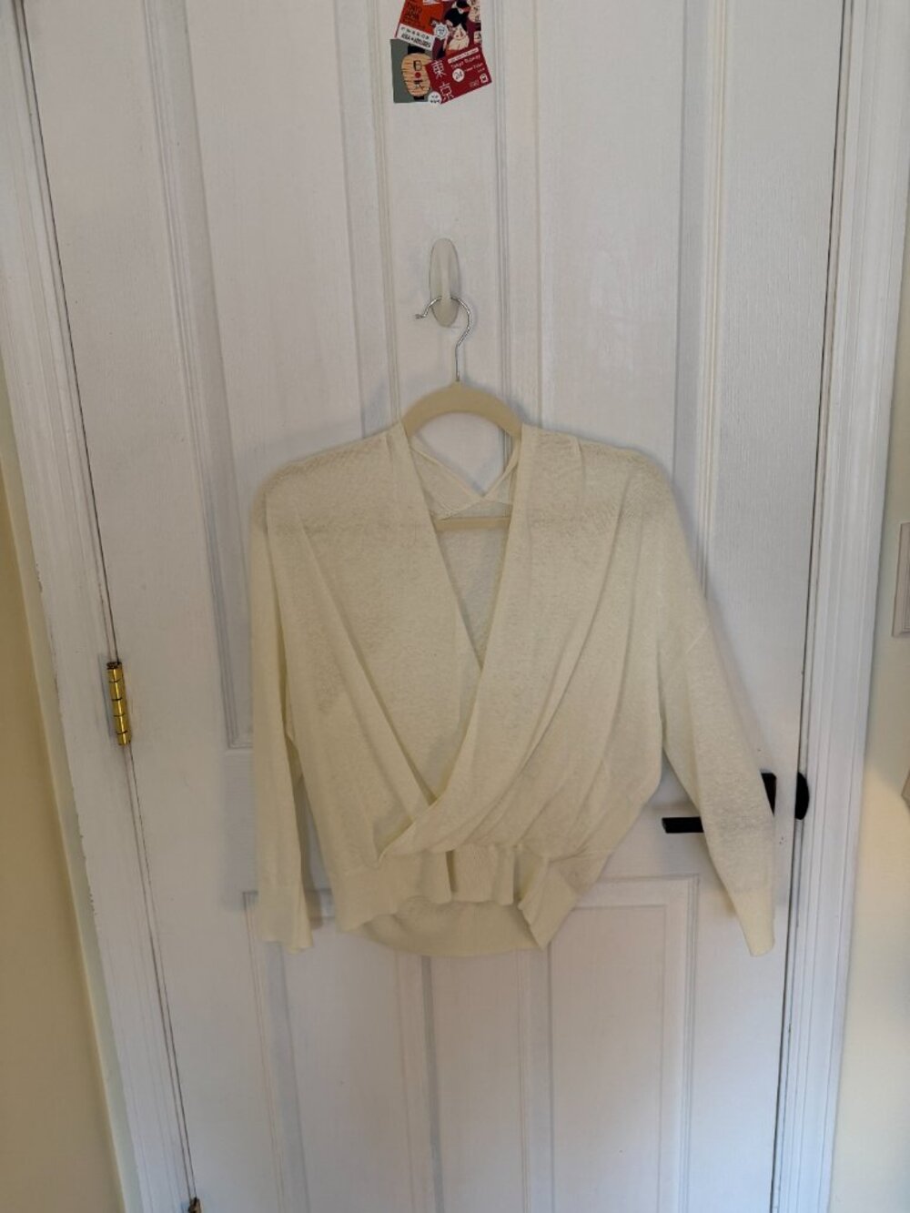 NWOT INSIS Femme Linen Wrap Top in Off White - Picture 3 of 7